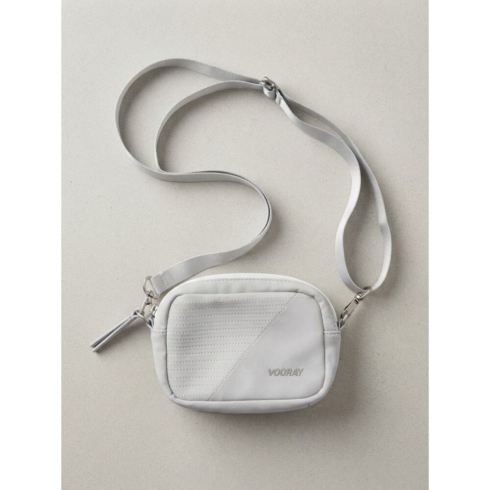 Vooray Quilted Crossbody/Belt Bag in Light Gray NWOT